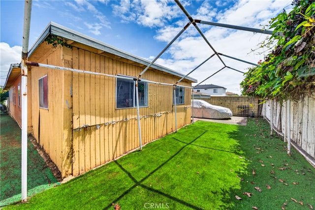981 W Upland, San Pedro, CA 90731