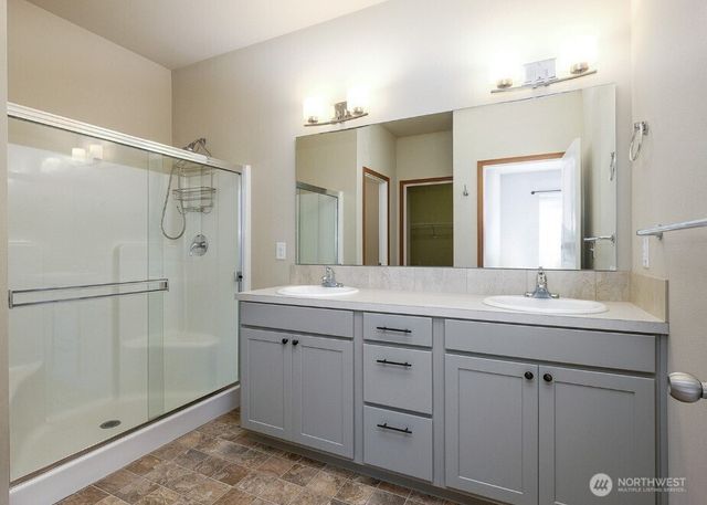 2425 Schley Boulevard, Bremerton, WA 98310