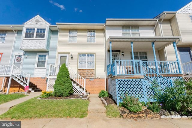 207 WILLOW BROOK DR, Charles Town, WV 25414