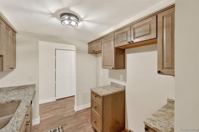 1870 Fort Street 1, Trenton, MI 48183