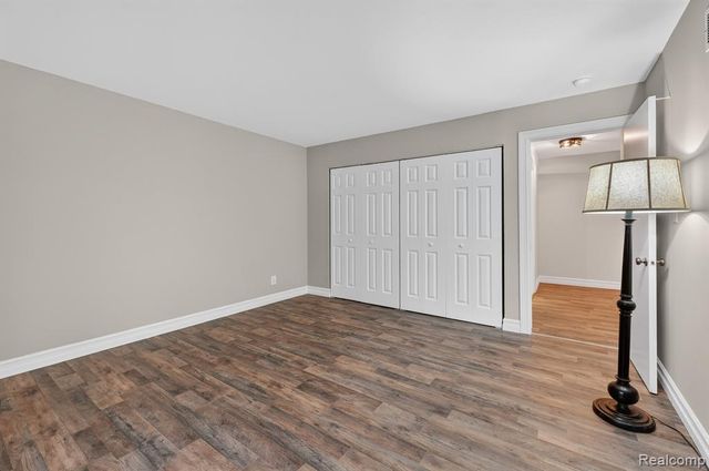 1870 Fort Street 1, Trenton, MI 48183