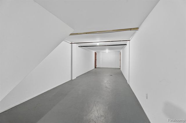 1870 Fort Street 1, Trenton, MI 48183