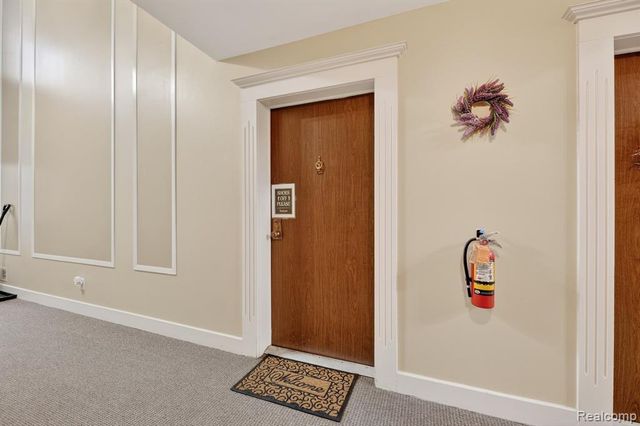 1870 Fort Street 1, Trenton, MI 48183