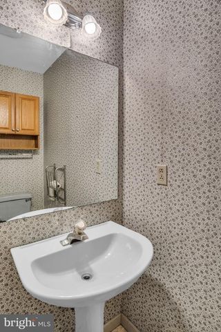 1210 HIGHLANDER WAY, Mechanicsburg, PA 17050