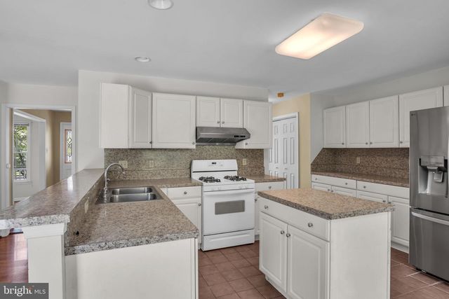 1210 HIGHLANDER WAY, Mechanicsburg, PA 17050