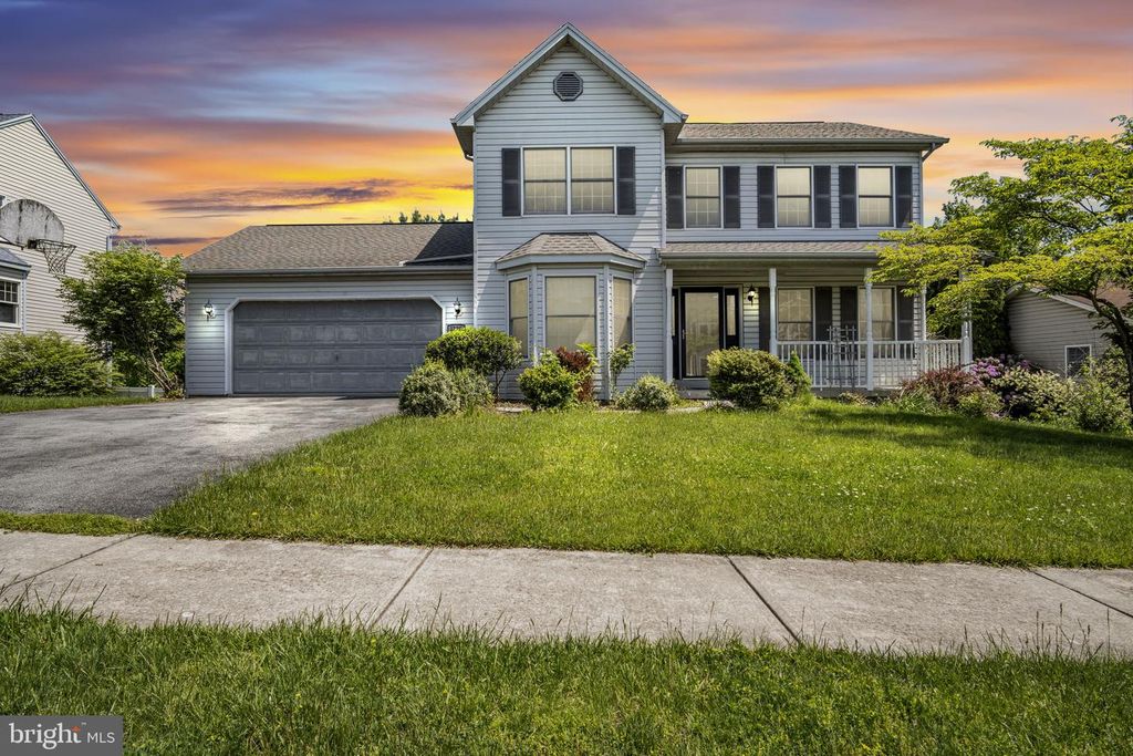 1210 HIGHLANDER WAY, Mechanicsburg, PA 17050