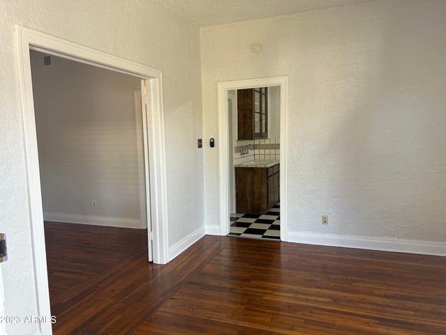 902 E PALM Lane Apt 4, Phoenix, AZ 85006