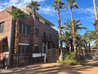 902 E PALM Lane Apt 4, Phoenix, AZ 85006