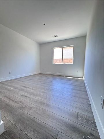 1554 Granville, Lancaster, CA 93535