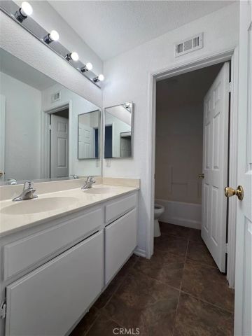 1554 Granville, Lancaster, CA 93535