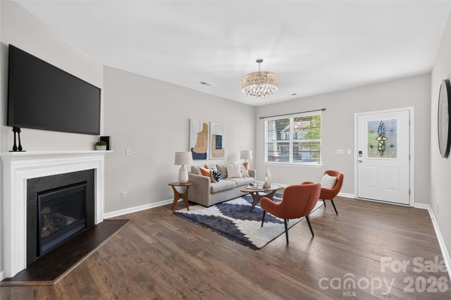 2023 Navarro Road, Charlotte, NC 28214