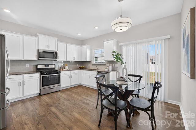 2023 Navarro Road, Charlotte, NC 28214