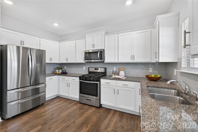 2023 Navarro Road, Charlotte, NC 28214