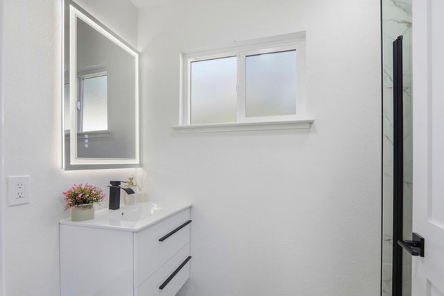 321 Mccovey Lane, San Jose, CA 95127