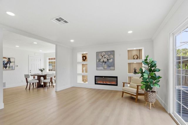 321 Mccovey Lane, San Jose, CA 95127
