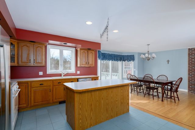 779 Willard Street, Leominster, MA 01453