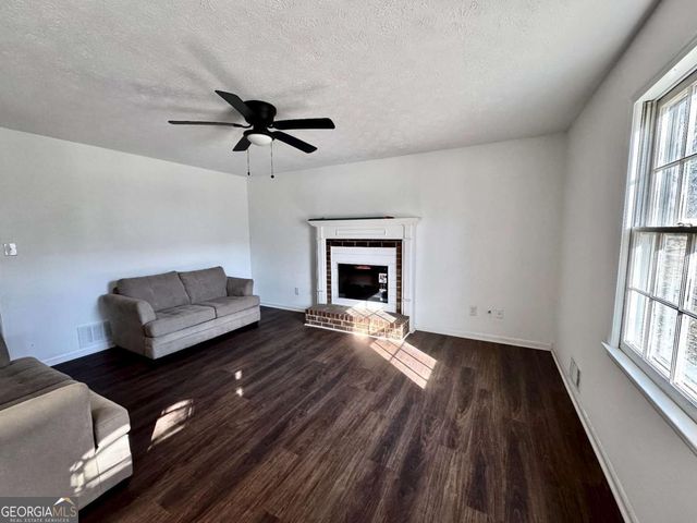 611A Seminole Drive, Griffin, GA 30223