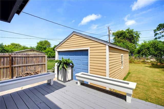 4942 Concord St, Corpus Christi, TX 78415