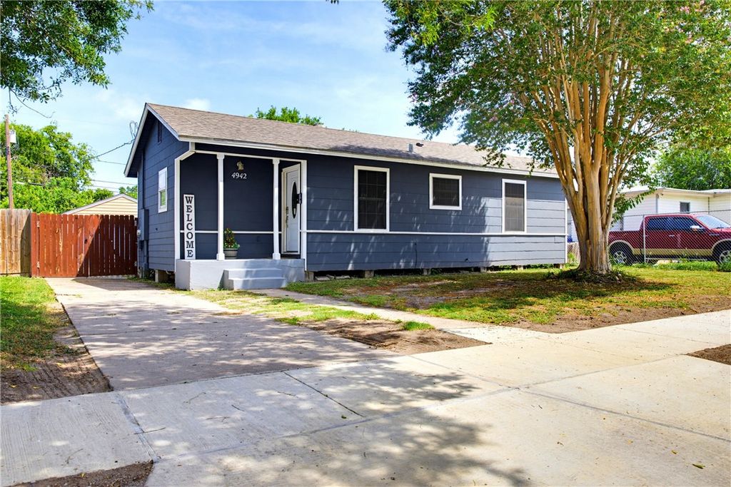 4942 Concord St, Corpus Christi, TX 78415