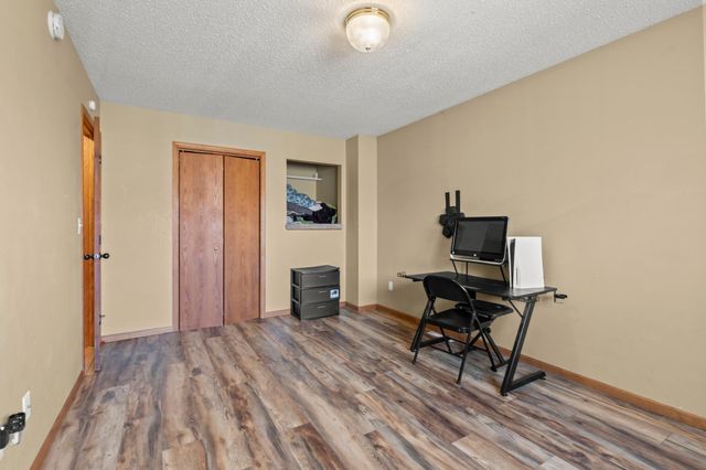 3912 7th Street S, Moorhead, MN 56560