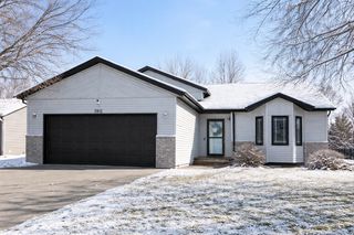 3912 7th Street S, Moorhead, MN 56560