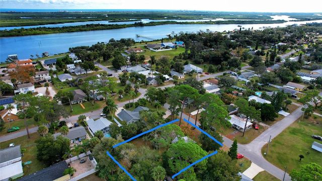 111 NEW HAMPSHIRE STREET, Edgewater, FL 32132