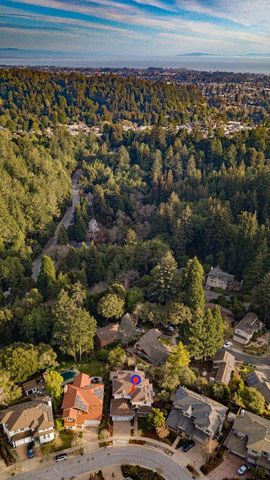 111 Misty Court, Santa Cruz, CA 95060