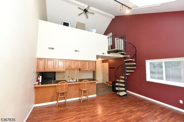 3 Deer Valley Ln, Vernon Twp., NJ 07462