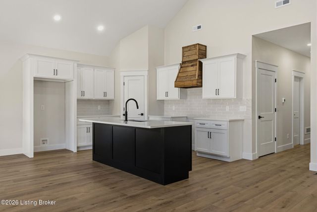 190 Hideaway Cir, Cub Run, KY 42729