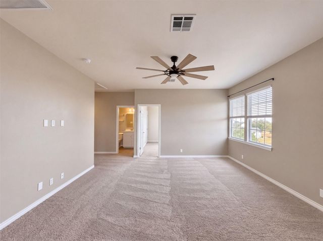 302 Saddletree LN, Dripping Springs, TX 78620