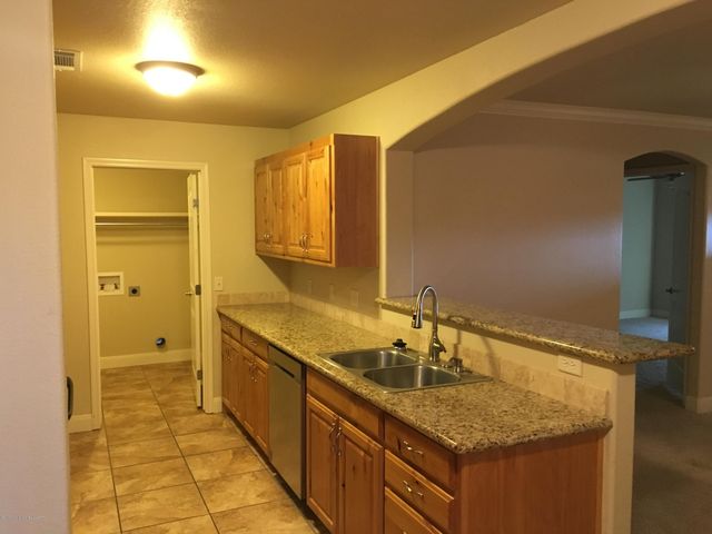 4411 S Roberts Street, Amarillo, TX 79118
