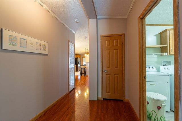 3 Blackbird St, Tiverton, RI 02878
