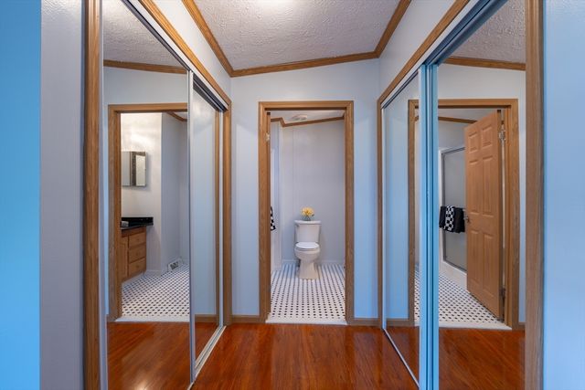 3 Blackbird St, Tiverton, RI 02878