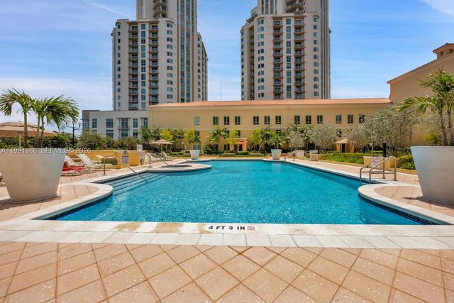 7350 SW 89th St 1511S, Miami, FL 33156