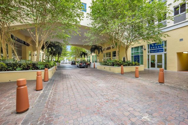 7350 SW 89th St 1511S, Miami, FL 33156