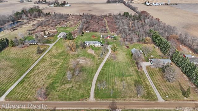 9895 E Brooks Road, Venice Township, MI 48449