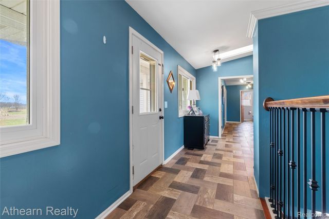 9895 E Brooks Road, Venice Township, MI 48449