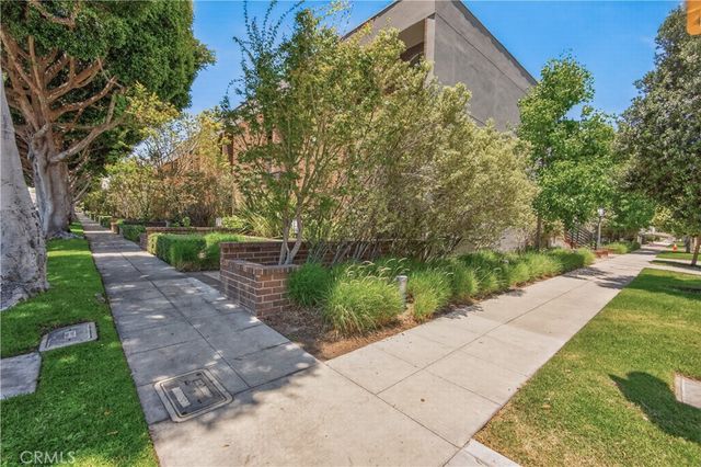9321 Burton Way A, Beverly Hills, CA 90210