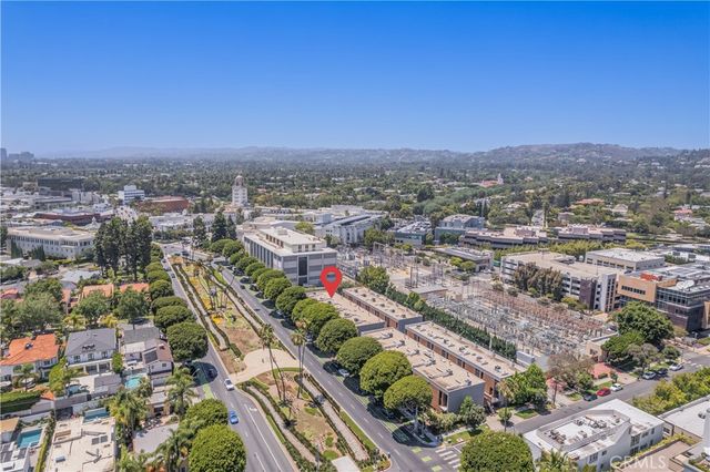 9321 Burton Way A, Beverly Hills, CA 90210