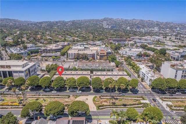 9321 Burton Way A, Beverly Hills, CA 90210