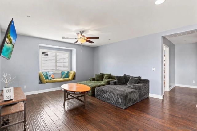1018 Bellingham Drive, Oceanside, CA 92057