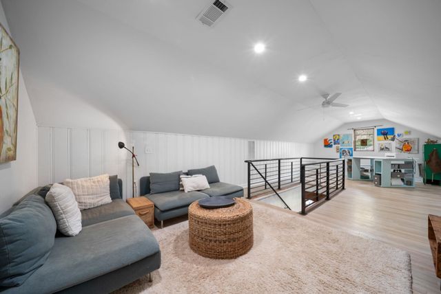 267 N ROSE RD, Memphis, TN 38117