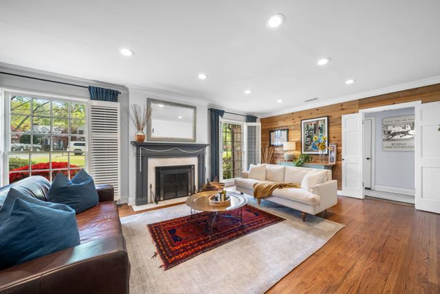 267 N ROSE RD, Memphis, TN 38117