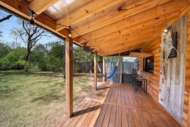 267 N ROSE RD, Memphis, TN 38117