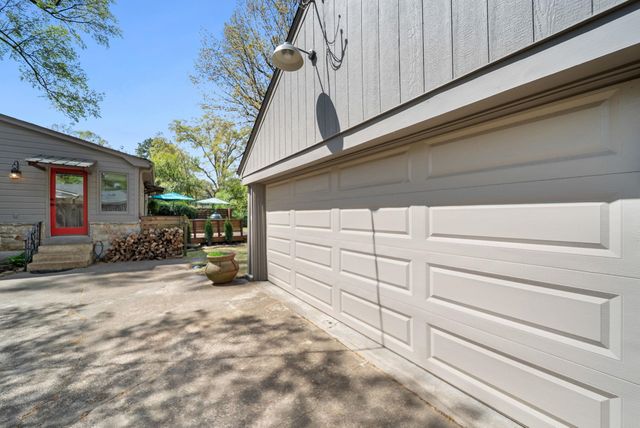 267 N ROSE RD, Memphis, TN 38117