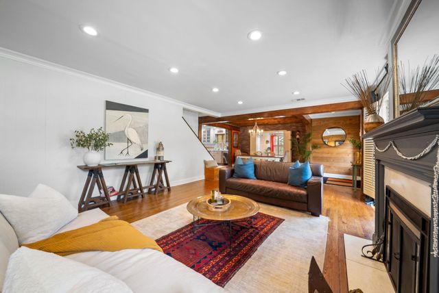 267 N ROSE RD, Memphis, TN 38117