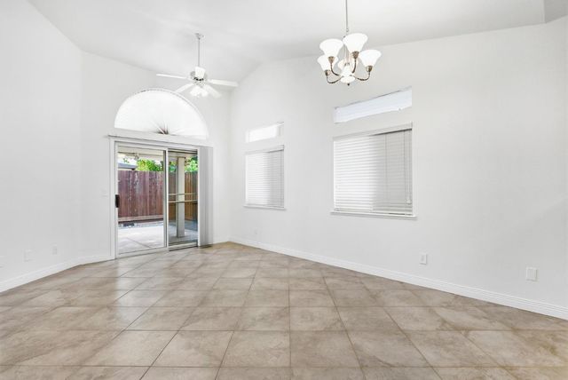 9121 Nola Pl, Orangevale, CA 95662