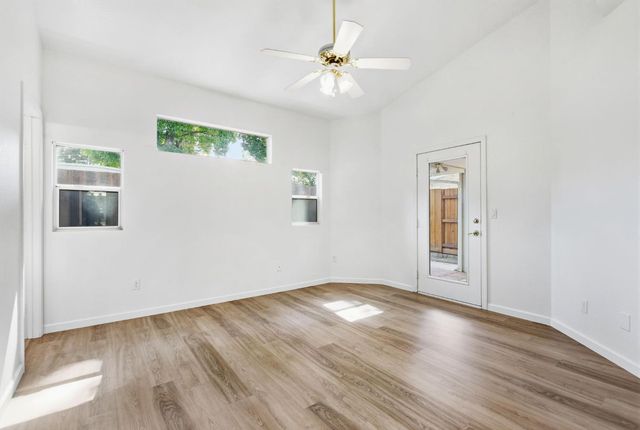 9121 Nola Pl, Orangevale, CA 95662