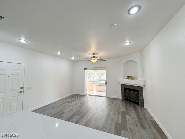 5415 West Harmon Avenue 1006, Las Vegas, NV 89103