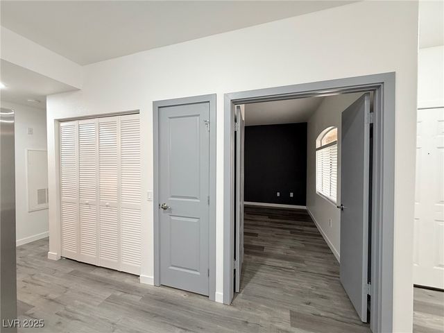 5415 West Harmon Avenue 1006, Las Vegas, NV 89103